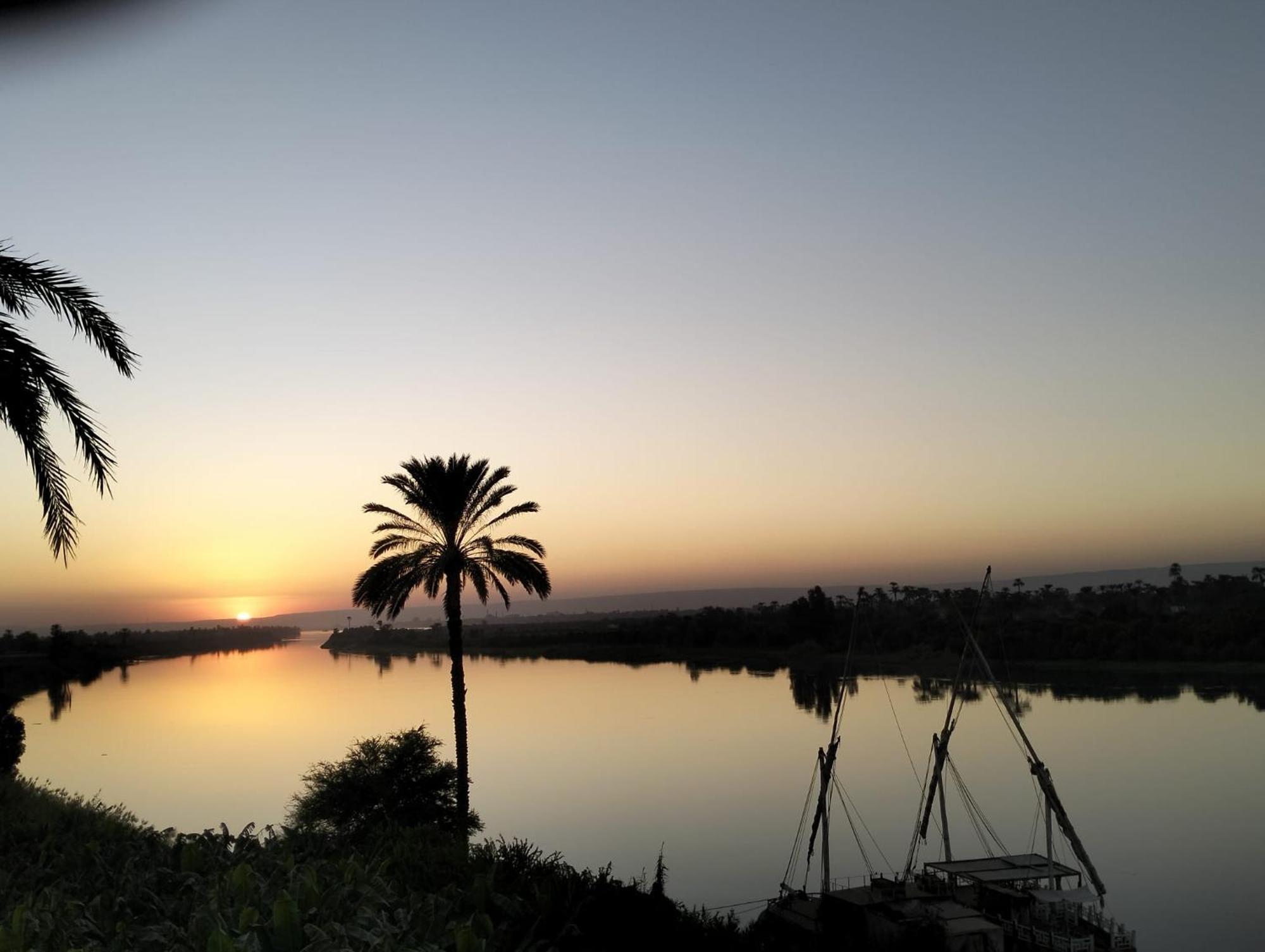 Eyaru Palace Nile View Luksor Exterior foto